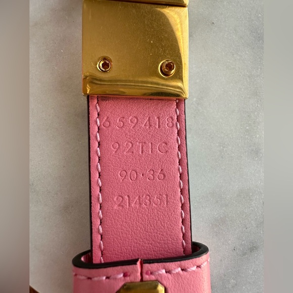 Gucci Authentic womens reversible beige GG Supreme canvas & vibrant pink leather - Picture 7 of 7